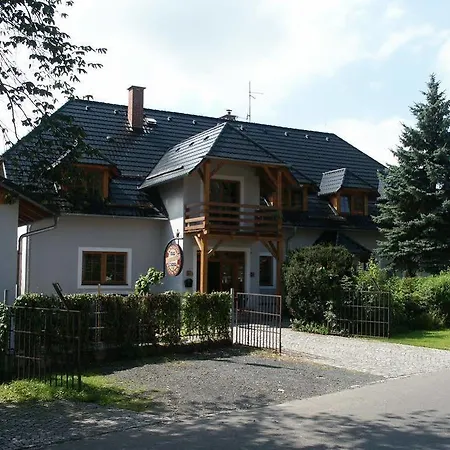 Bavaria 3*